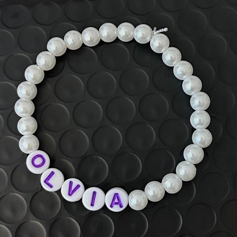 HANDMADE faux pearl name bracelet